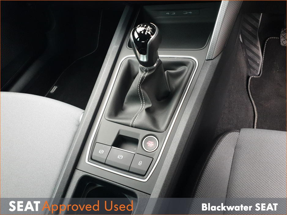 2025 SEAT Leon - image 15