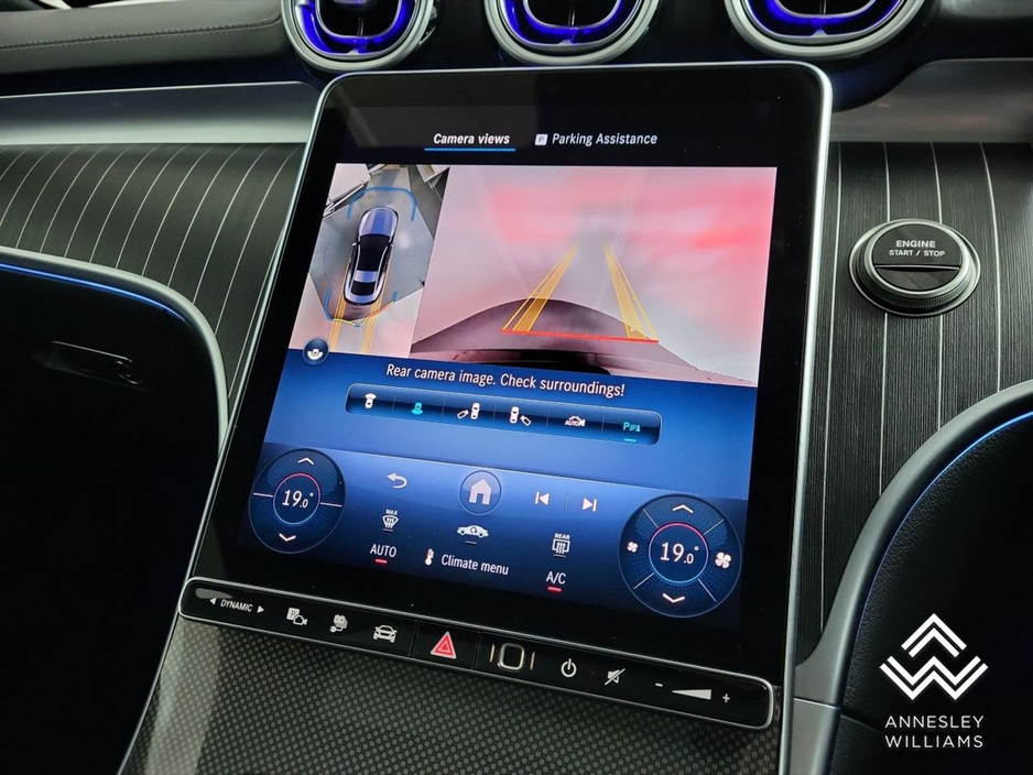 2025 Mercedes-Benz CLE CLE300e AMG Line Premium + €75,950