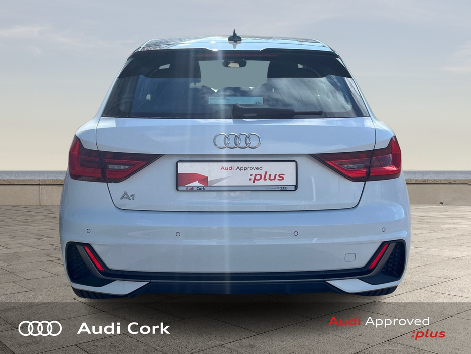 2024 Audi A1 - image 6