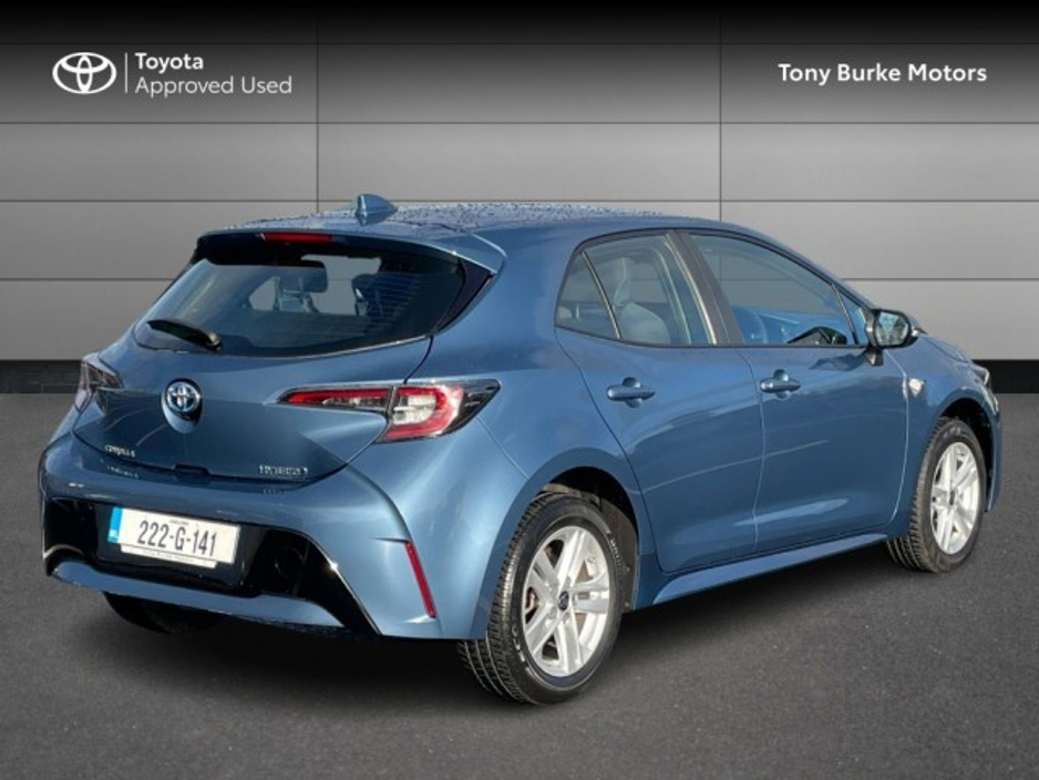 2022 Toyota Corolla Hatchback 5dr Hybrid - Luna Edition - 1.8 Automatic - EUR 170 Road Tax - Great Value - 1 Owner // Remote Central Locking // Front Electric Windows // Rear Electric Windows // Electric Mirrors // Apple €24,895
