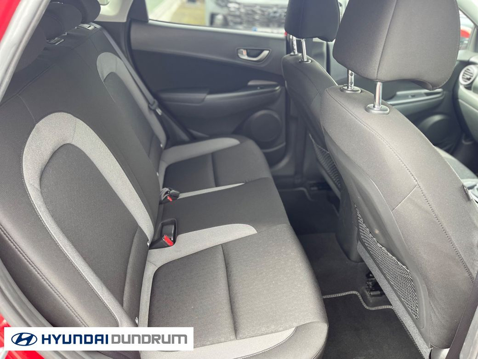 2020 Hyundai Kona - image 12