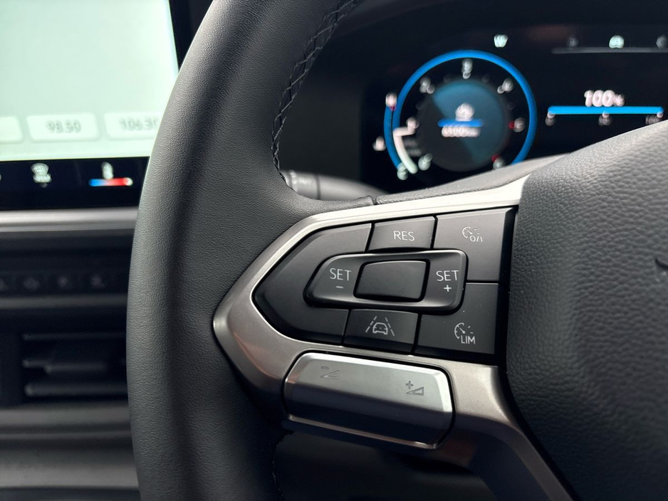 2026 Volkswagen Transporter Trendline LWB 150HP (Price ex VAT) €37,975