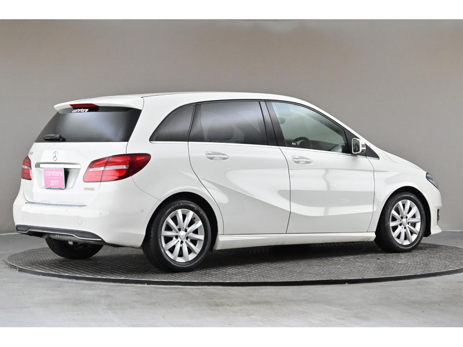 2017 Mercedes-Benz B Class B180 1.6 *PARK SENSORS*REVERSE CAM* €16,890
