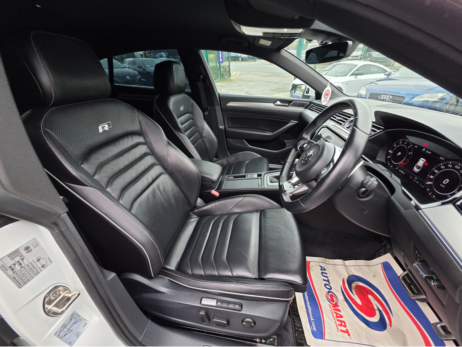 2017 Volkswagen Arteon - image 3