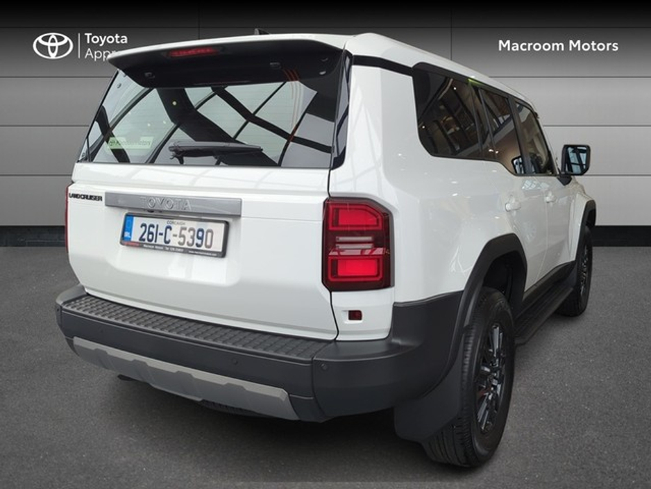 2026 Toyota Landcruiser - image 2