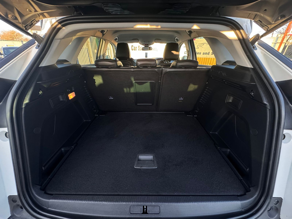 2018 Peugeot 3008 ALLURE 1.5 BLUE HDI 130 6 6.2 4DR €14,800