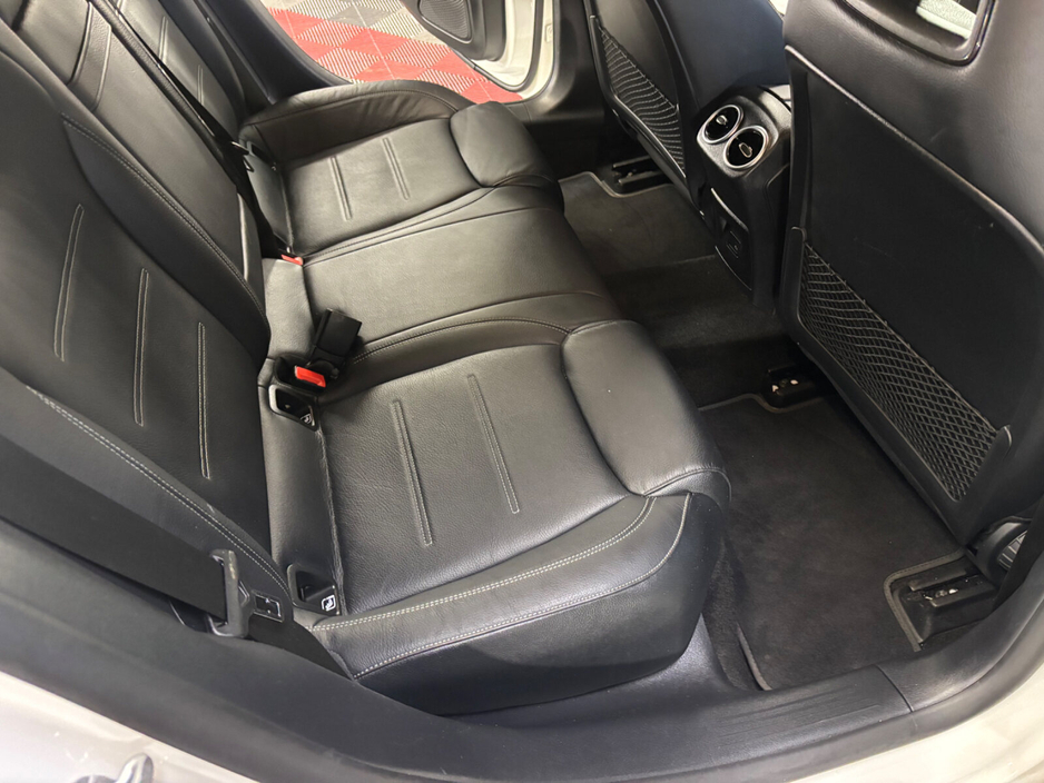 2022 Mercedes-Benz CLA Class - image 11