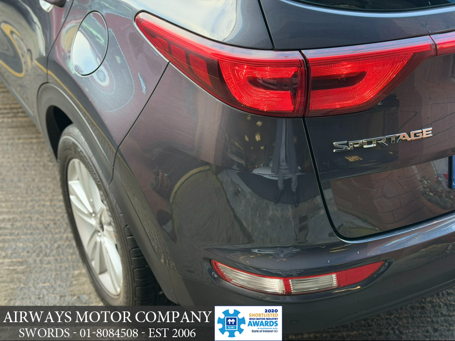 2018 Kia Sportage - image 25