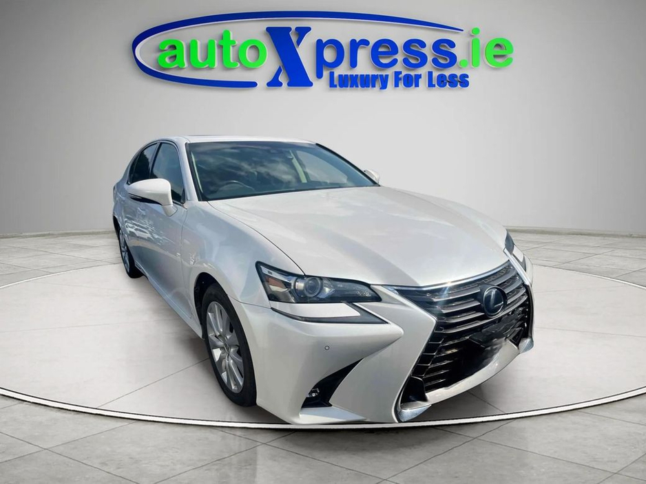 2020 Lexus GS 300 H - image 5