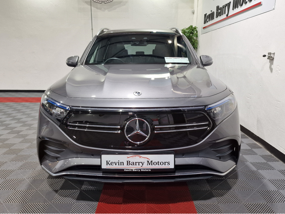 2023 Mercedes-Benz EQB 300 AMG LINE PREMIUM (PAN ROOF / 7 SEATER) 4MATIC AUTOMATIC **ONE OWNER / APPLE CARPLAY / BLIND SPOT ASSIST / ELECTRIC SUNROOF / ELECTRIC BOOTLID / REVERSE CAMERA / WIRELESS PHONE CHARGING** €39,900