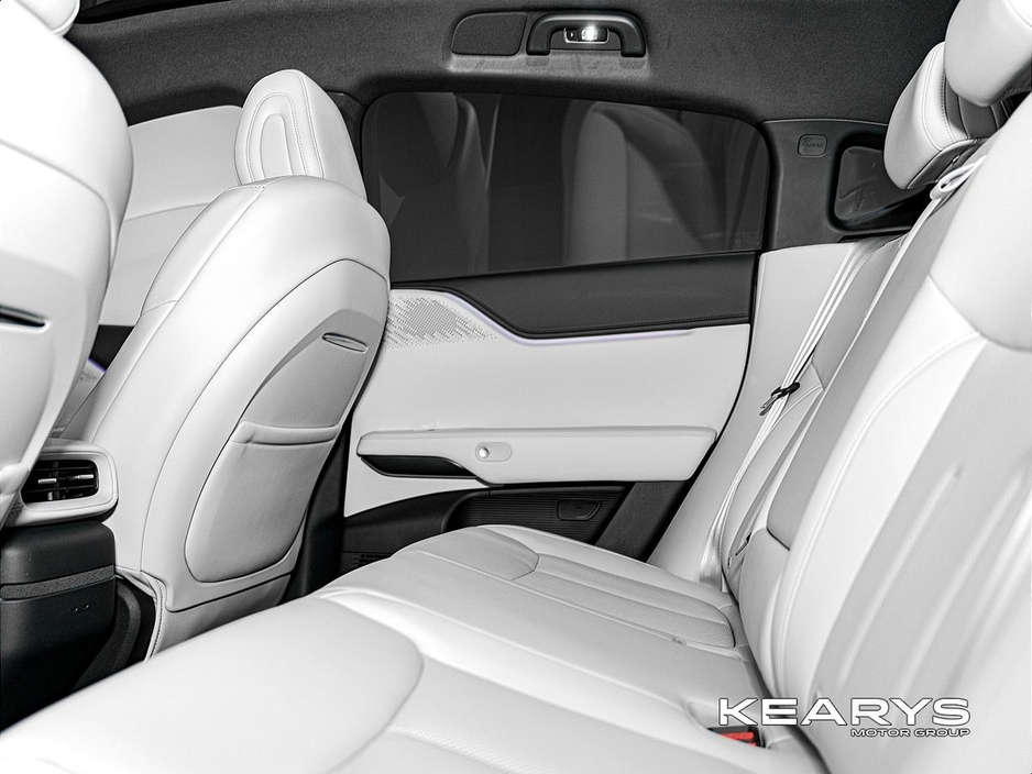 2026 Xpeng G6 - image 14