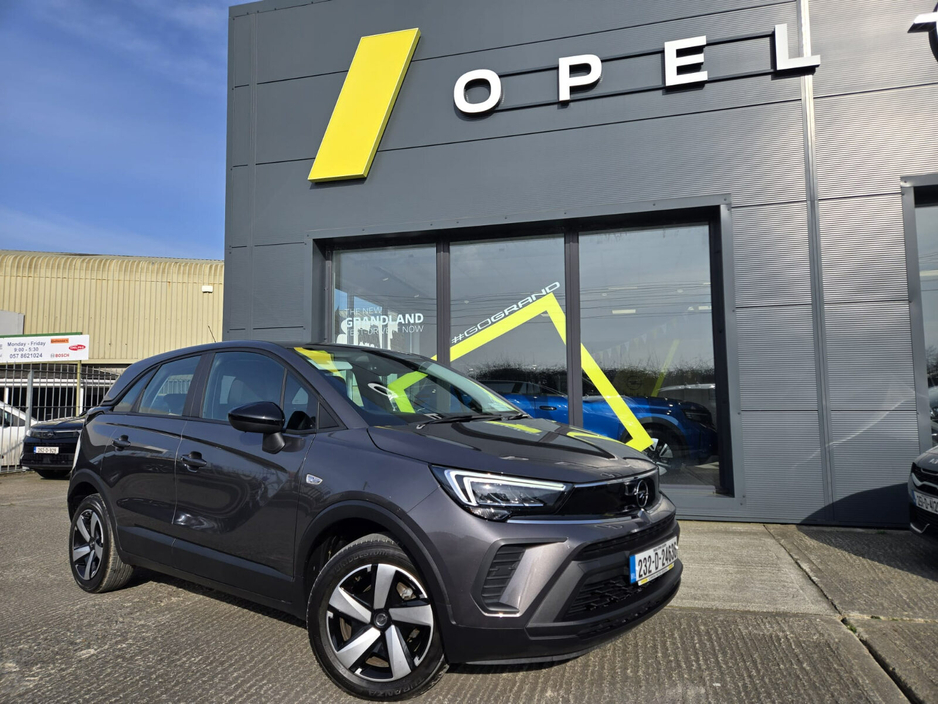 2023 Opel Crossland - image 10