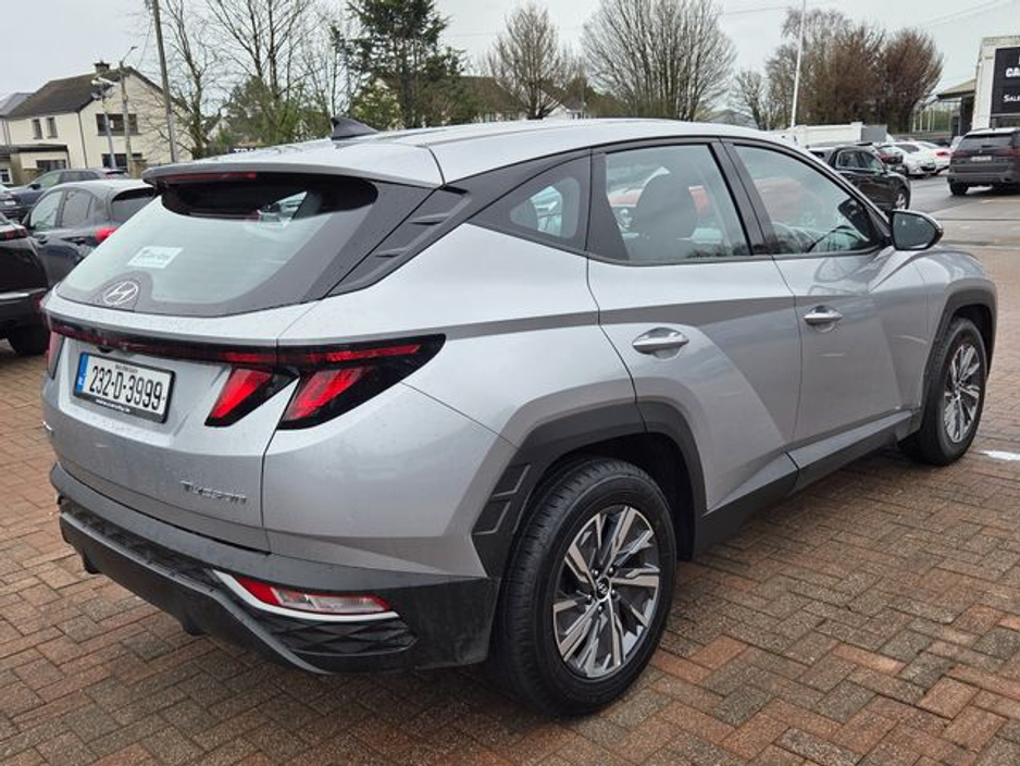 2023 Hyundai Tucson - image 4