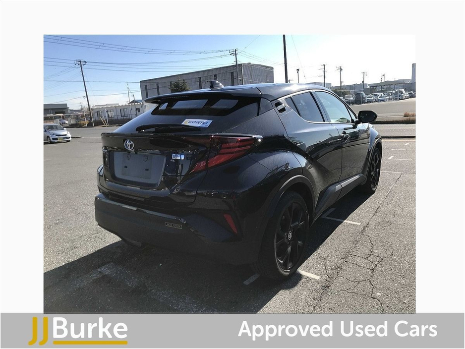 2023 Toyota C-HR - image 27