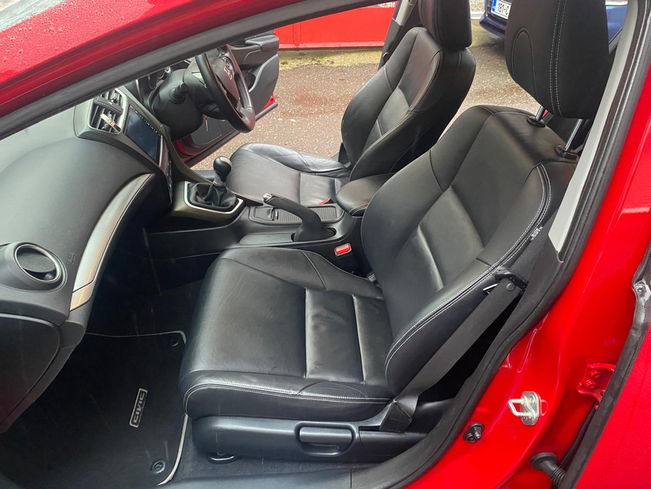 2015 Honda Civic 5DR 1.6 I-DTEC EXECUTIVE 4DR €9,995