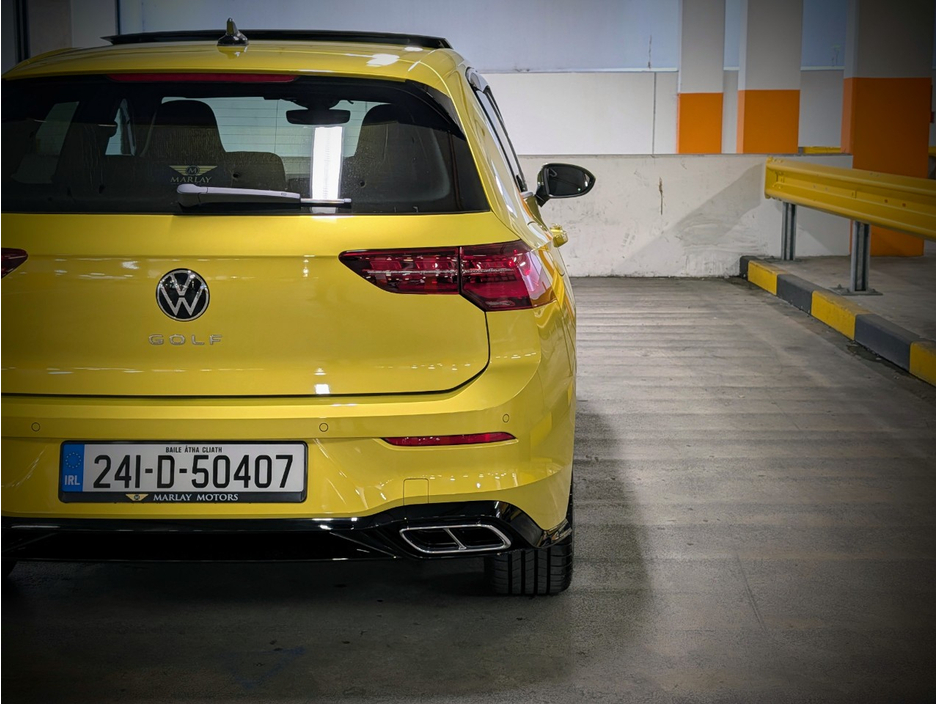 2024 Volkswagen Golf - image 15