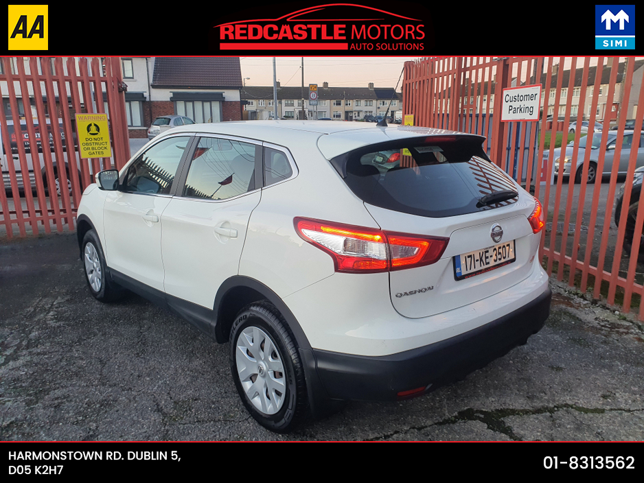 2017 Nissan Qashqai 1.2 PET XE E6 4DR (NCT 07/27) €12,950