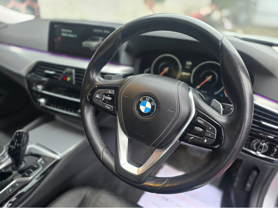 2019 BMW 5 Series - image 21