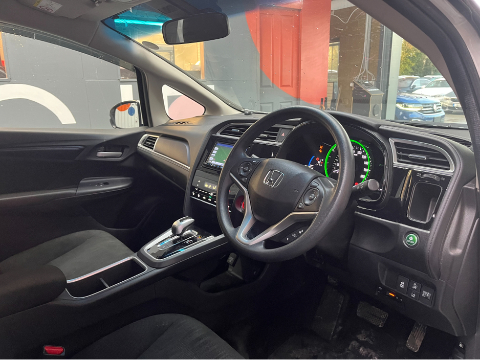 2020 Honda Shuttle €15950 2020 HONDA SHUTTLE HYBRID 1.5 AUTOMATIC / CRUISE CONTORL / REVERSE CAMERA €15,950