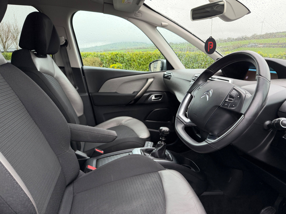 2019 Citroen C4 SpaceTourer - image 12