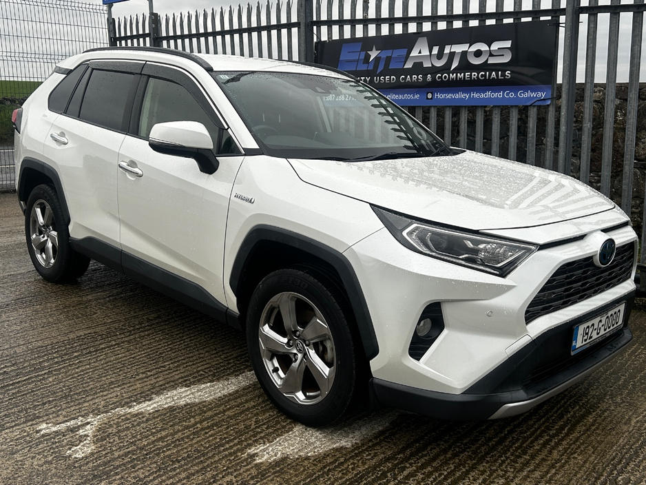 2019 Toyota Rav4 - image 10