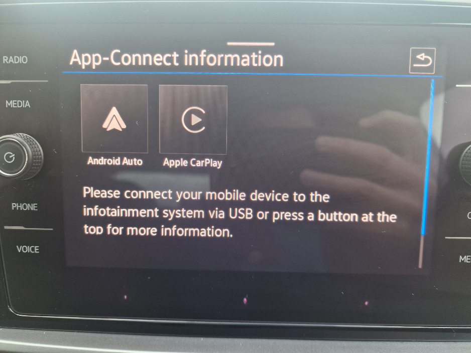 2024 Volkswagen T-Roc Spec ED 1.0tsi M6F 116HP €28,950