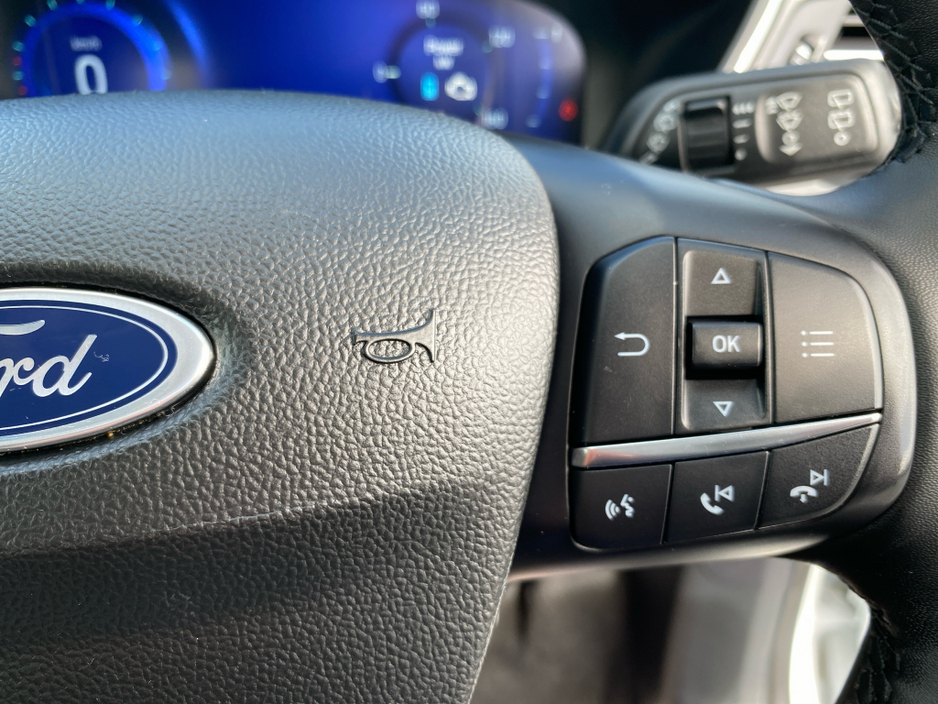 2023 Ford Kuga - image 12