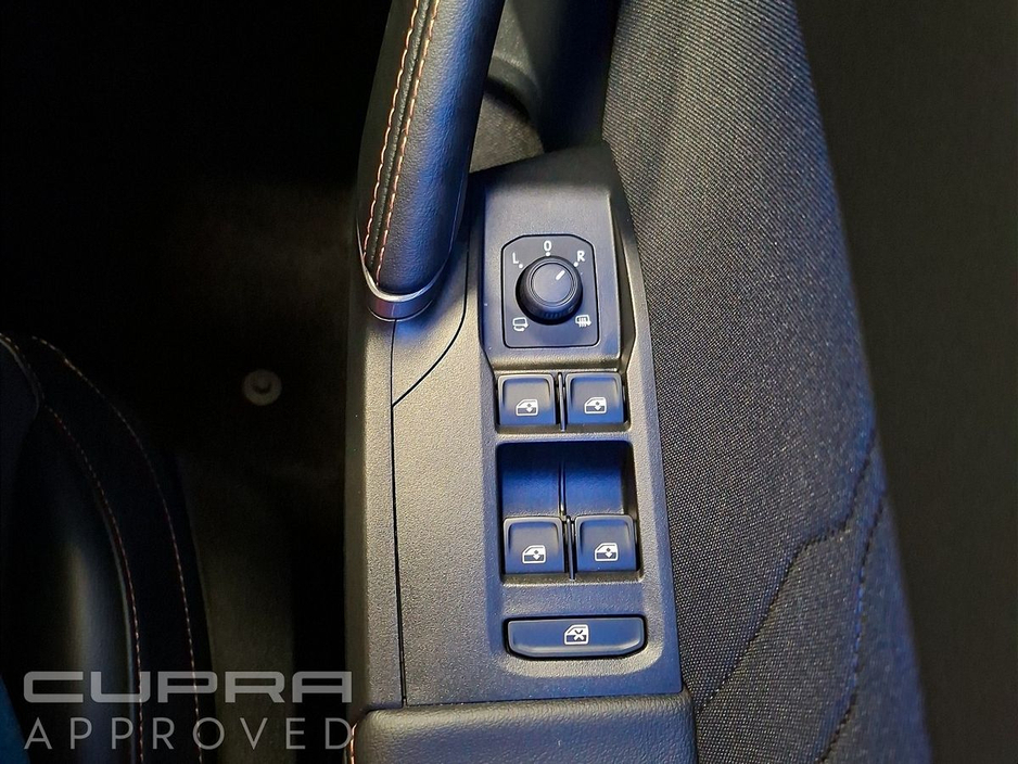 2025 Cupra Leon - image 25