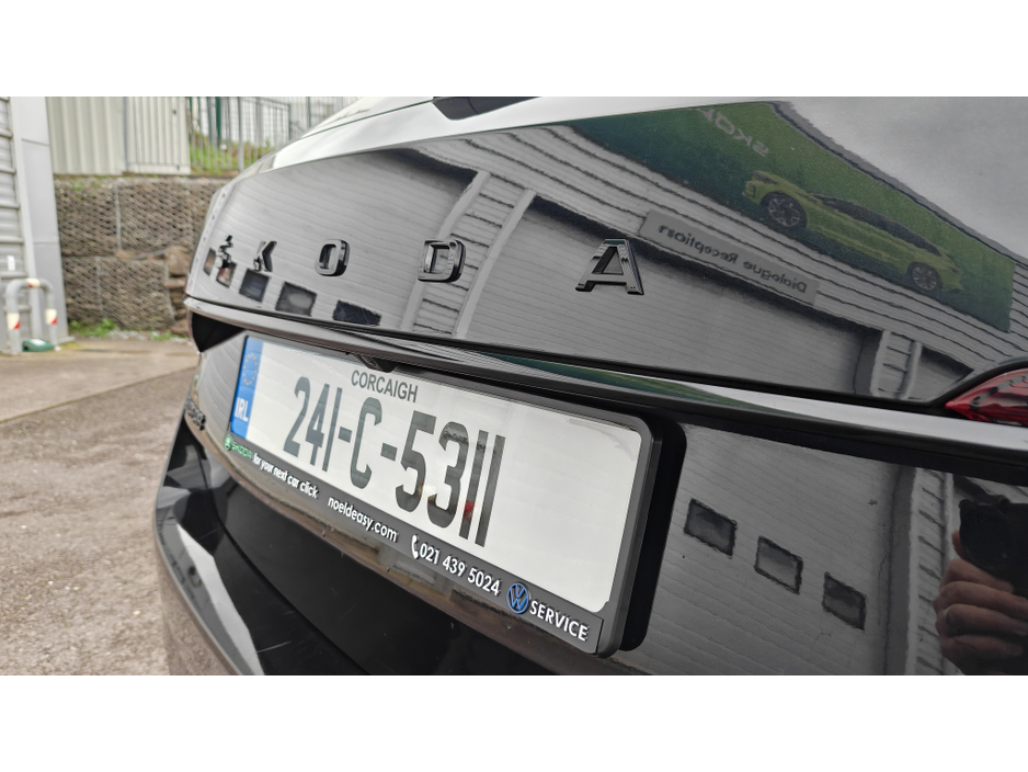 2024 Skoda Superb - image 13