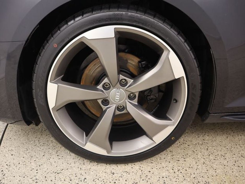 2017 Audi A4 - image 18