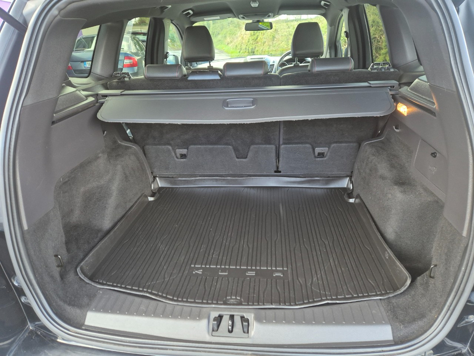 2019 Ford Kuga - image 7