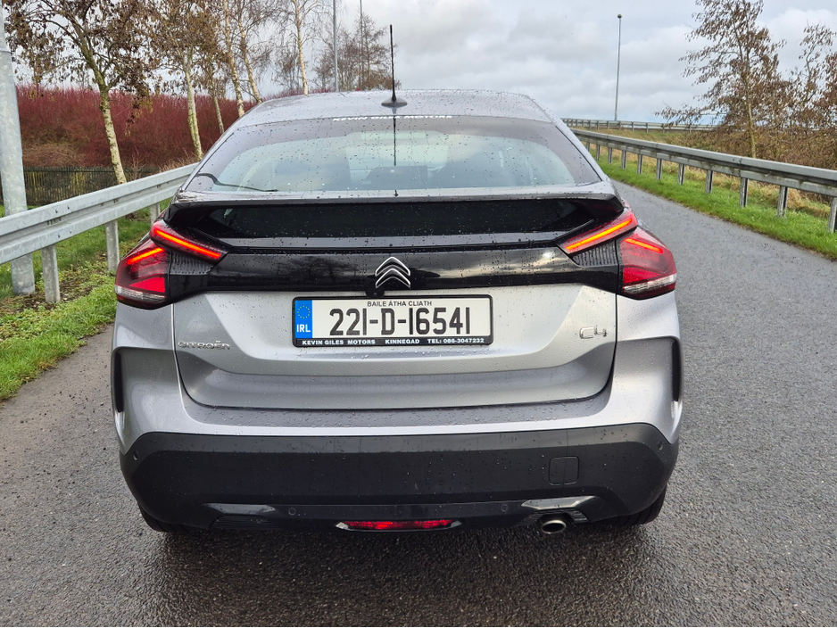 2022 Citroen C4 - image 16