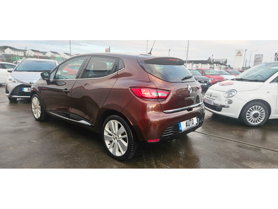 2016 Renault Clio 1.2 AUTOMATIC DYNAMIQUE HIGH SPEC LOW KMS €9,750