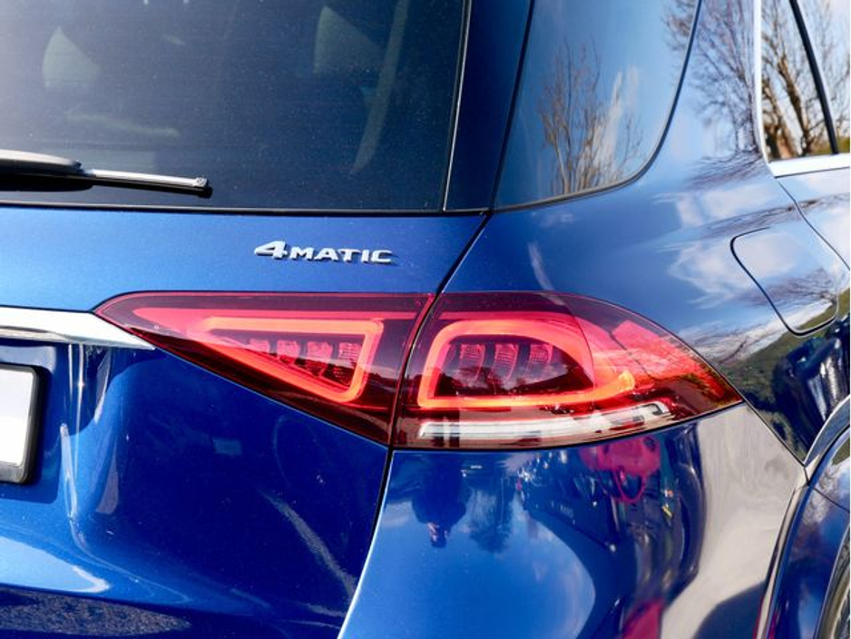 2022 Mercedes-Benz GLE Class - image 13