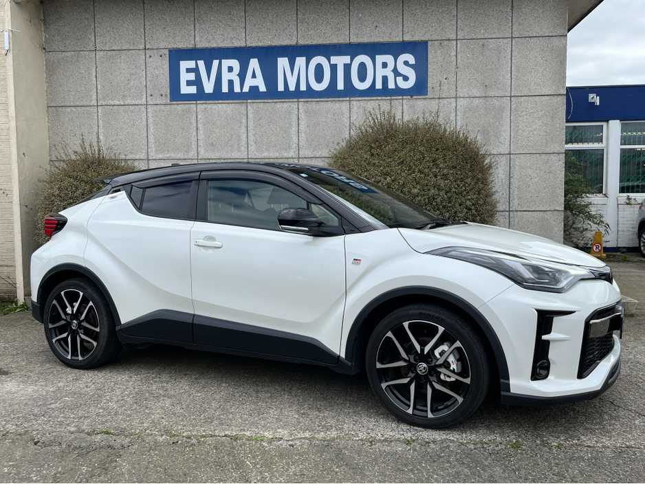 2020 Toyota C-HR - image 5