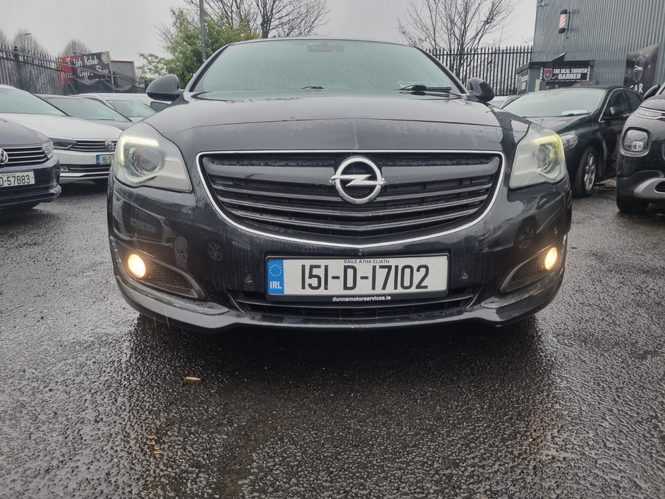 2015 Opel Insignia - image 3