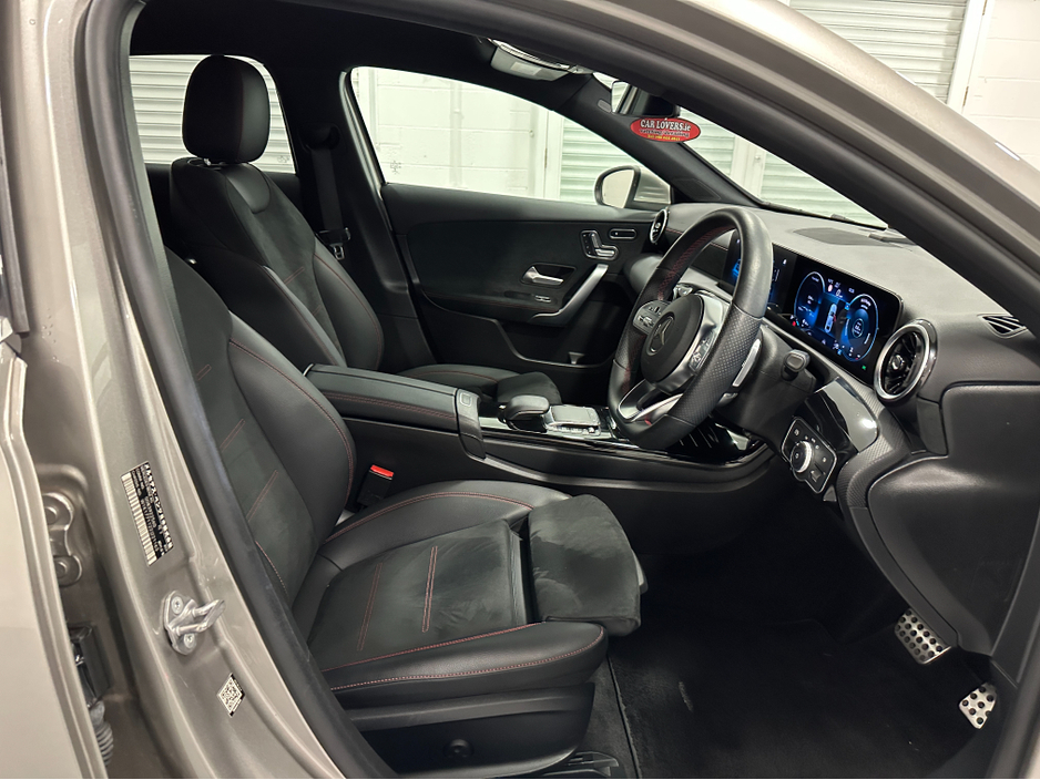 2021 Mercedes-Benz A Class (211) A200D AMG AUTO €31,950