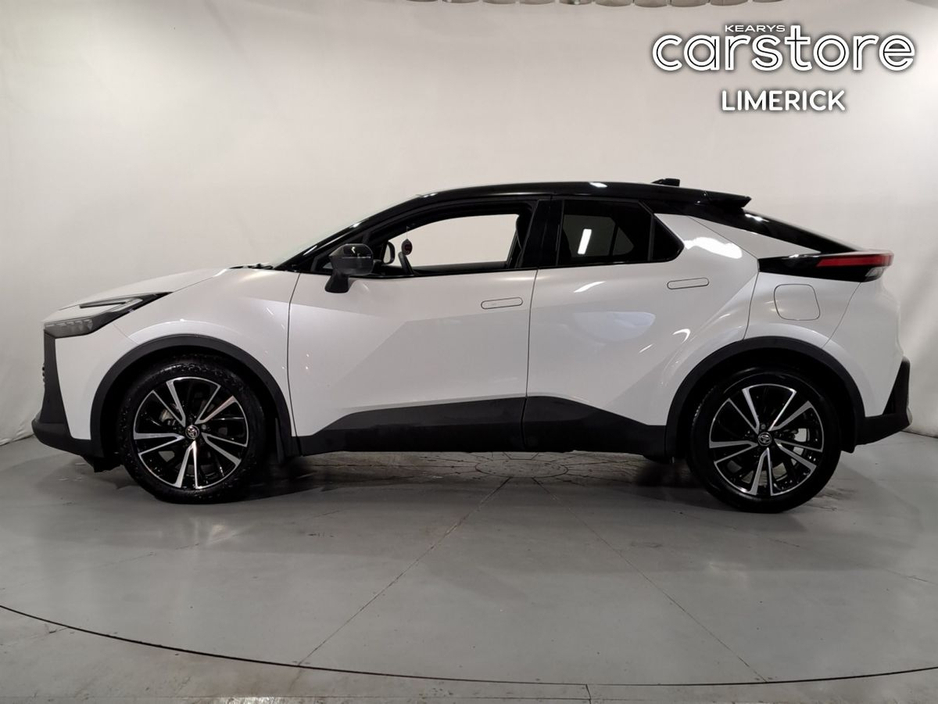 2024 Toyota C-HR 1.8 HYBRID SOL €36,880