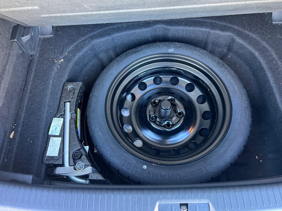 2013 Volkswagen Golf 2013 Volkswagen Golf TSI  BLUEMOTION (AUTO) €10,499