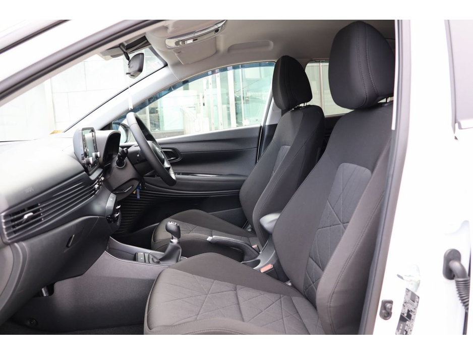 2024 Hyundai Bayon - image 14