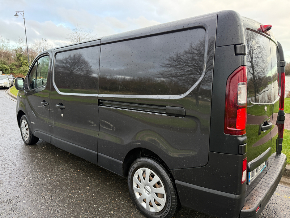 2018 Nissan NV300 LWB 125 SV 4DR €9,960