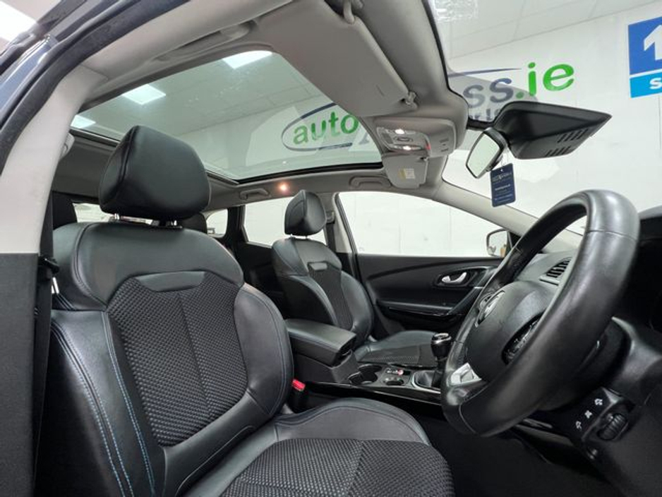 2020 Renault Kadjar - image 23