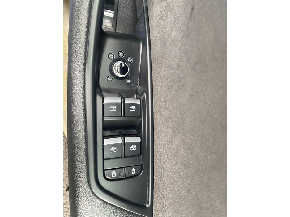 2021 Audi A4 - image 20