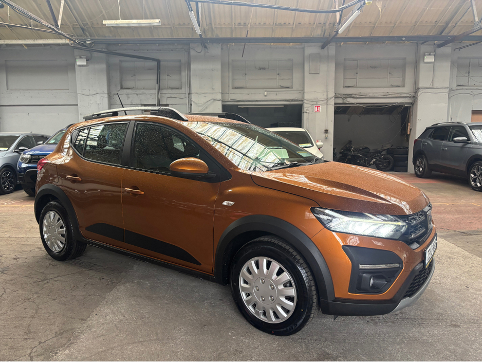 2023 Dacia Sandero - image 3