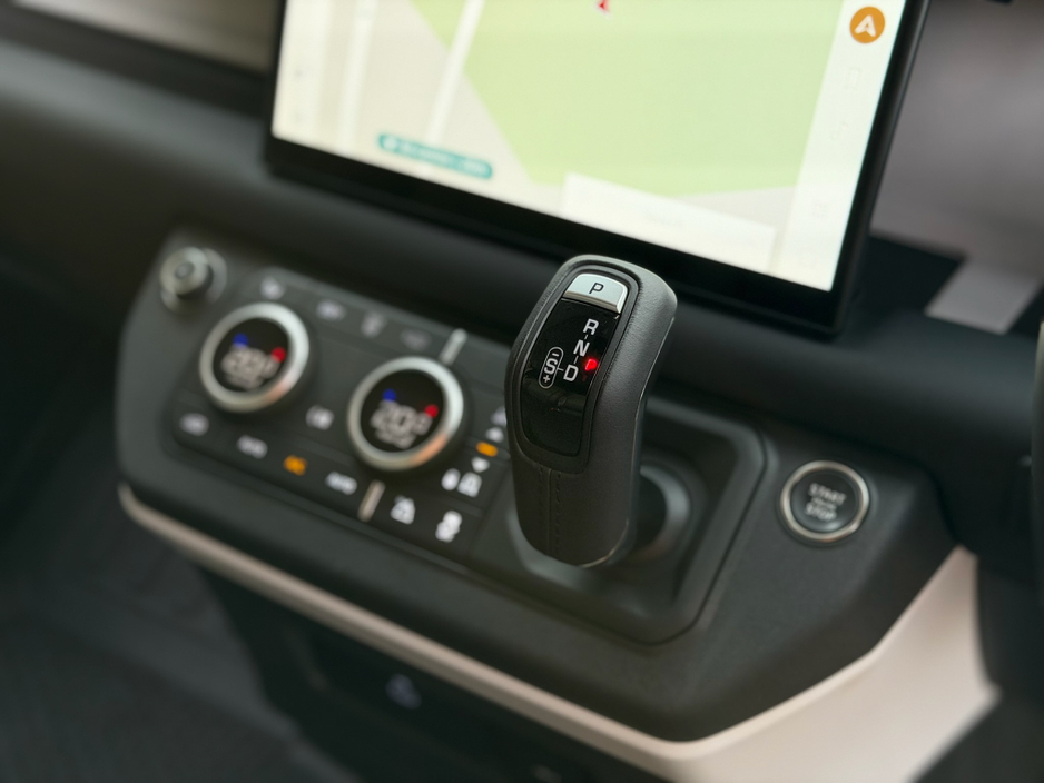 2025 Land Rover Defender - image 17