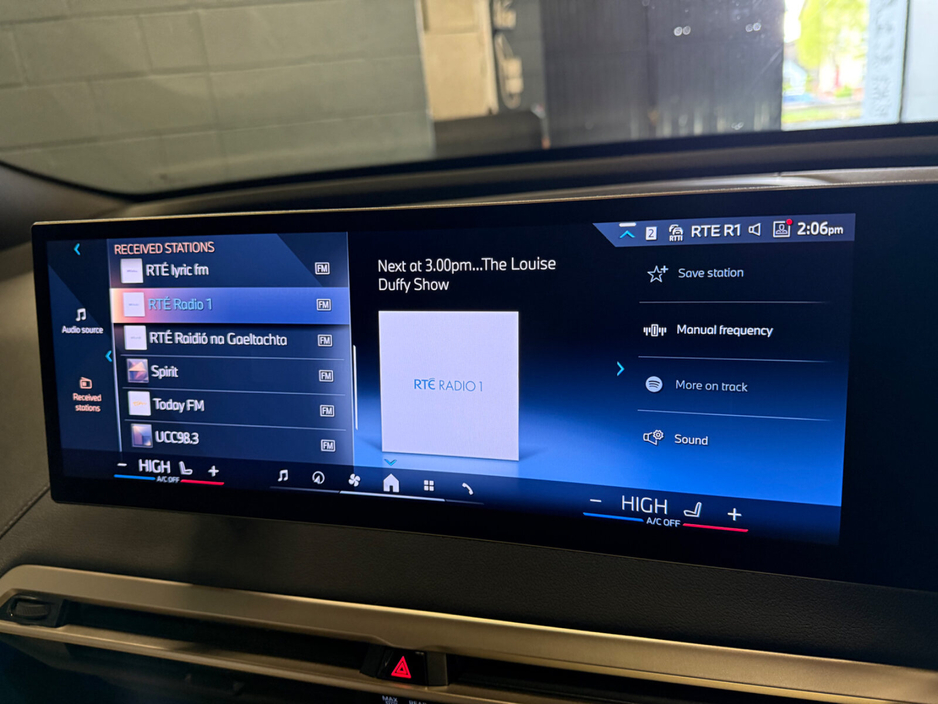 2023 BMW iX - image 11