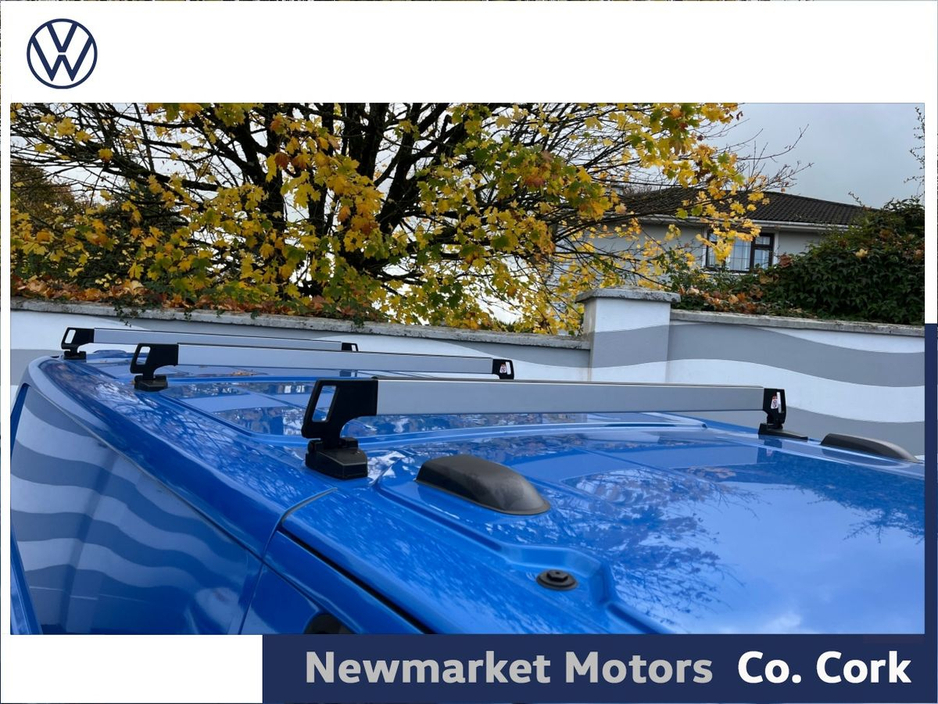 2026 Volkswagen Transporter - image 3