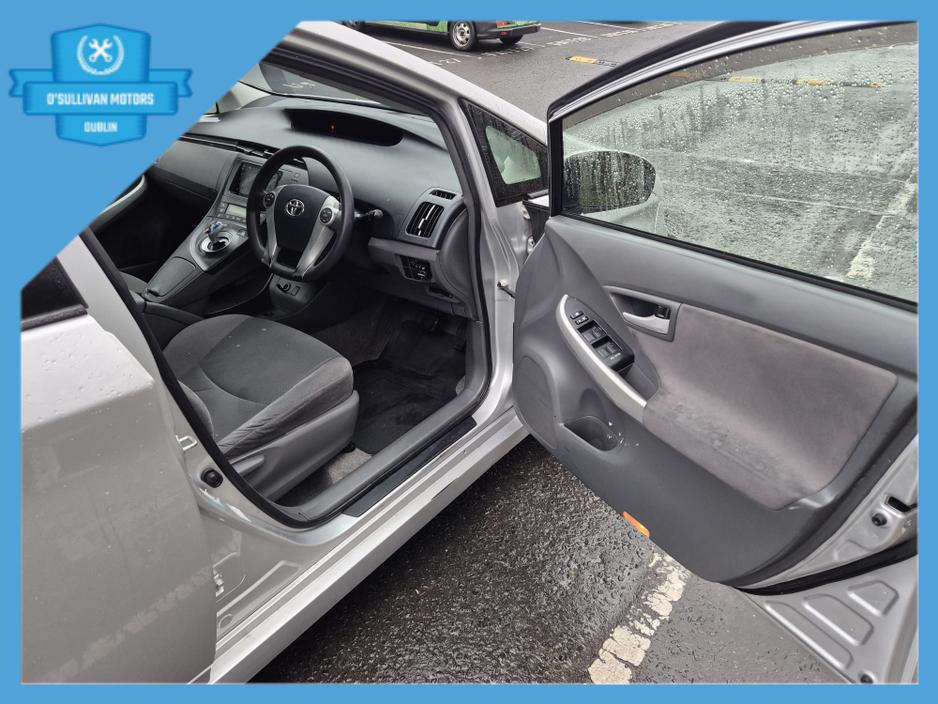 2012 Toyota Prius /2012/1.8 PETROL HYBRID/AUTOMATIC €3,250