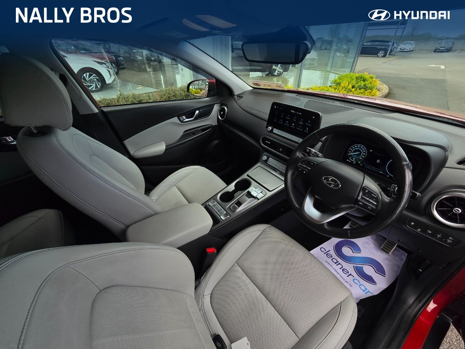 2022 Hyundai Kona - image 17