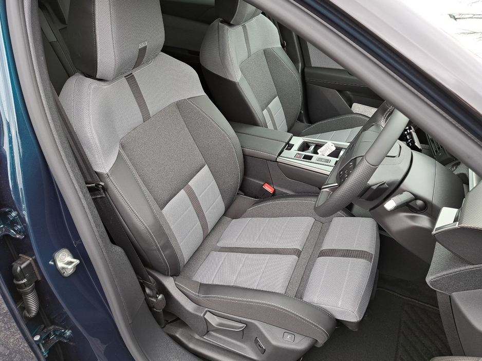 2026 Opel Grandland - image 14